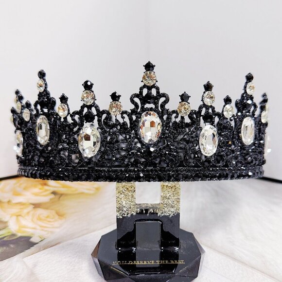 Renaissance Crown, Vintage Stone Crown, Halloween Costume, Coronation Crown - Picture 1 of 9
